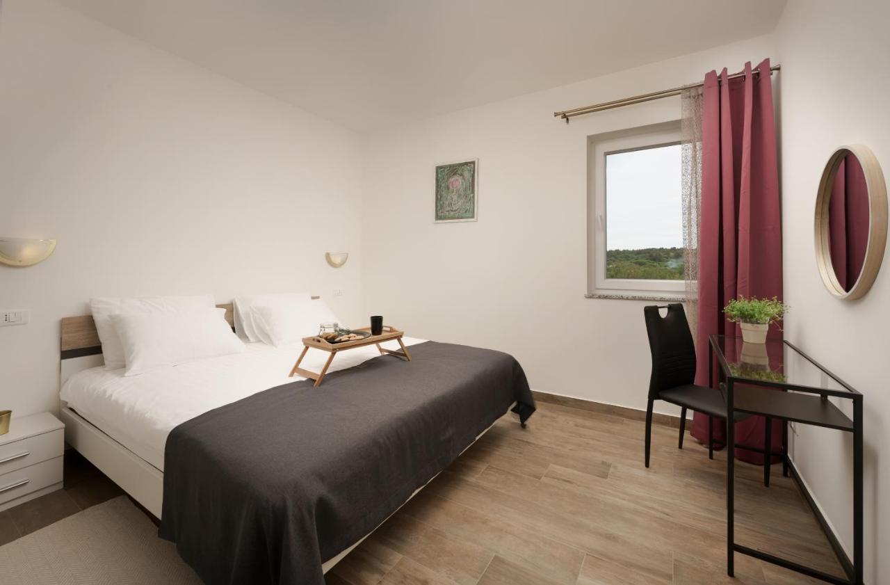 Aurora Apartman Ližnjan Kültér fotó
