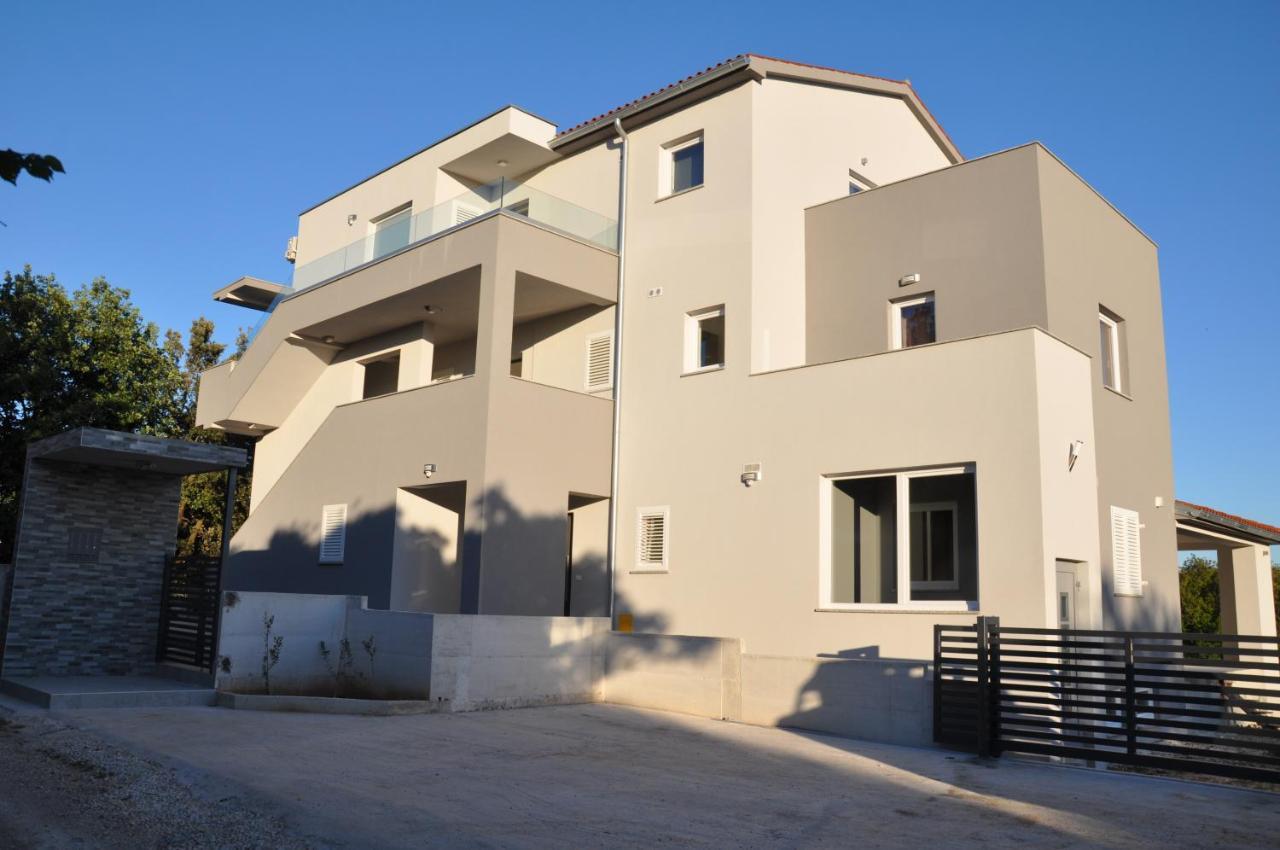 Aurora Apartman Ližnjan Kültér fotó