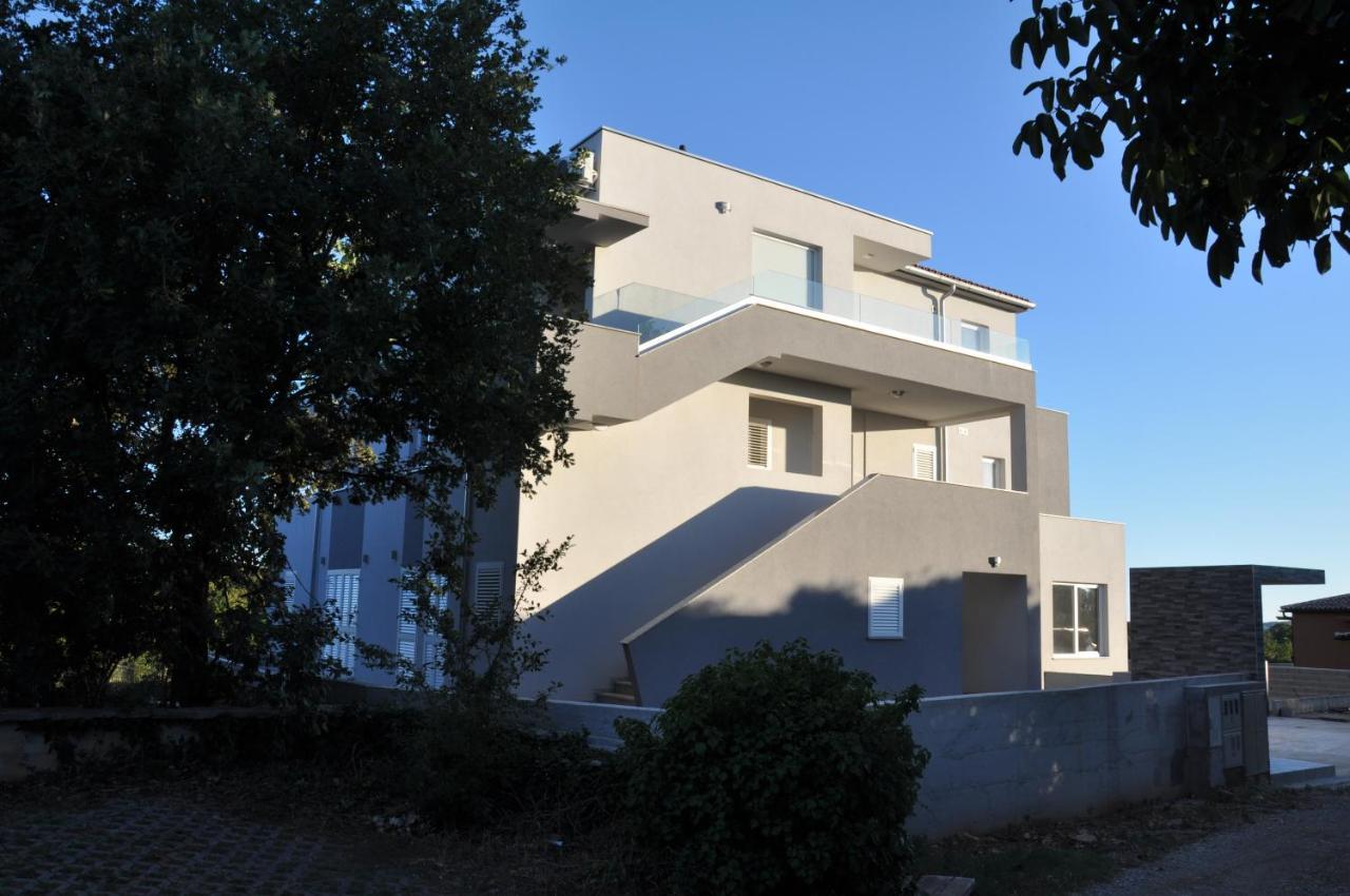 Aurora Apartman Ližnjan Kültér fotó